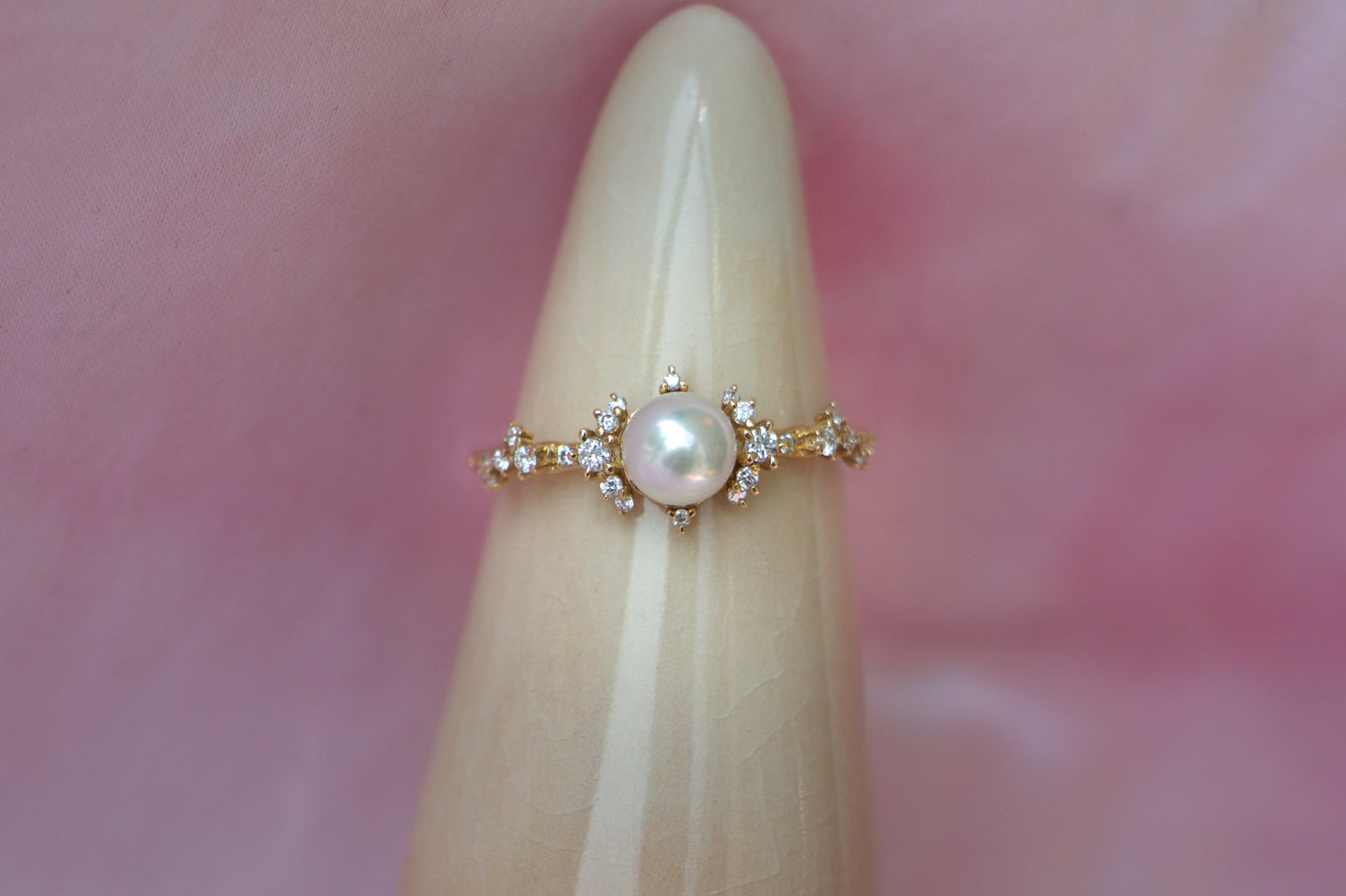 SAMPLE Birth of Venus Ring with different band - Size 5