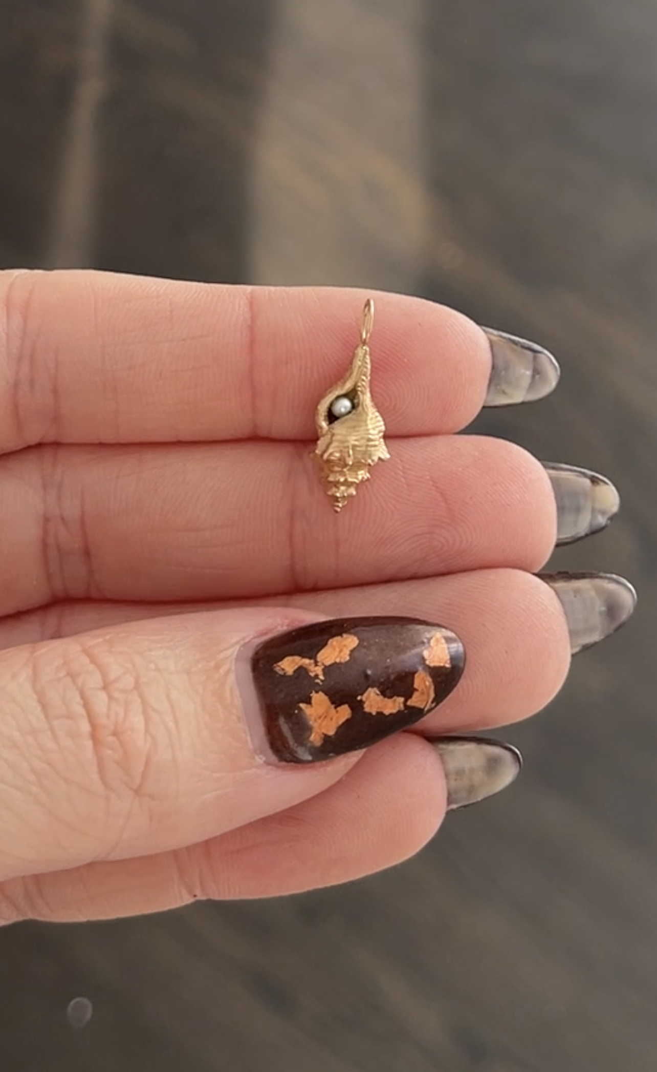 SAMPLE Mermaid Shell Pendant with pearl