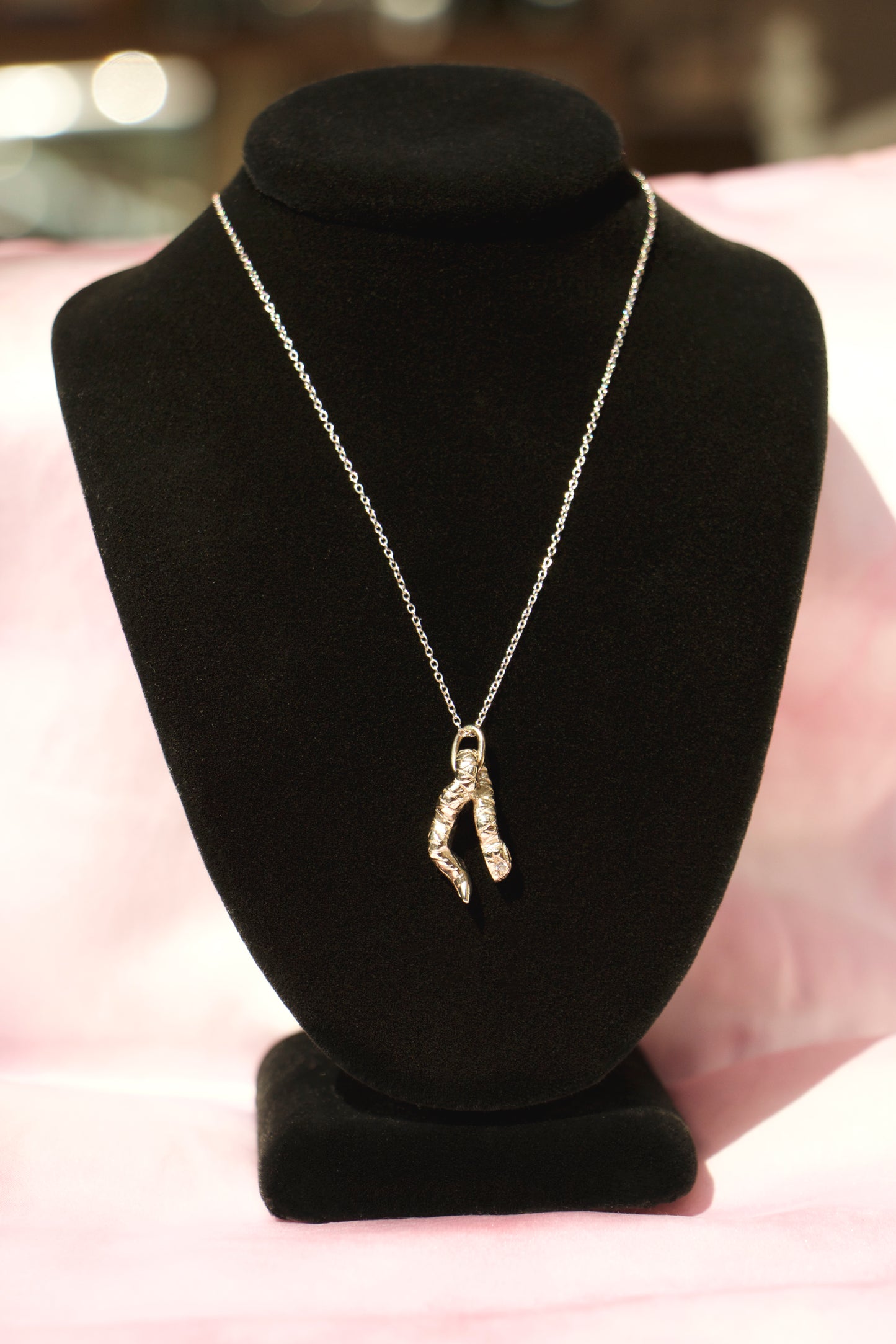 SAMPLE Snake pendant with two diamond eyes + 16" chain