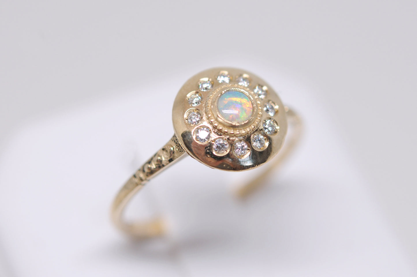 Royal Dynasty Lunari UFO Ring