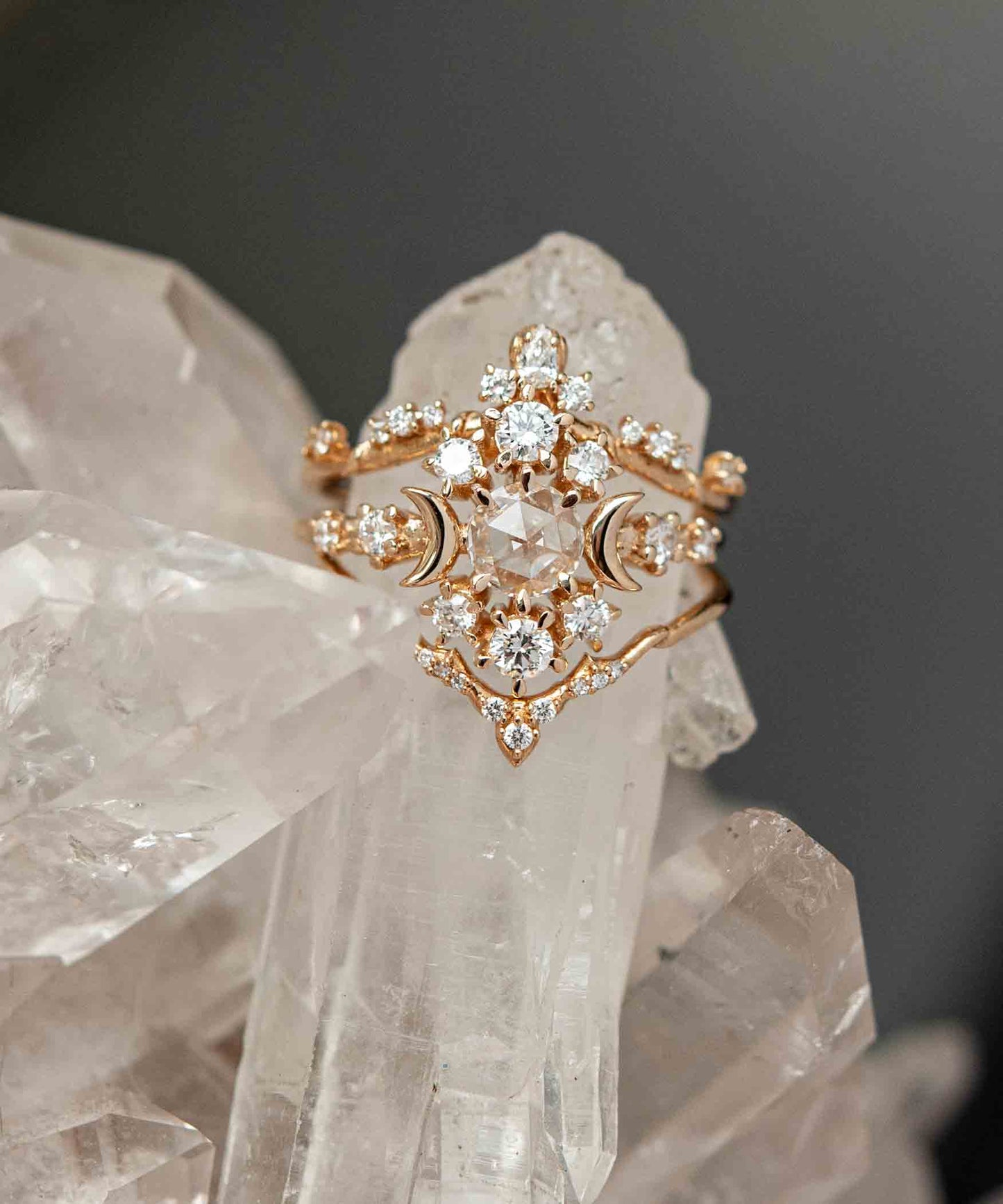 Rosecut Diamond Wandering Cosmos Ring
