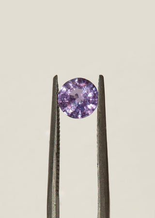 Saphir lavande rond brillant