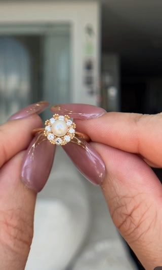 SAMPLE - Belle Époque Diamond and Pearl Ring