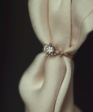 Bague en pierre de lune Tethys