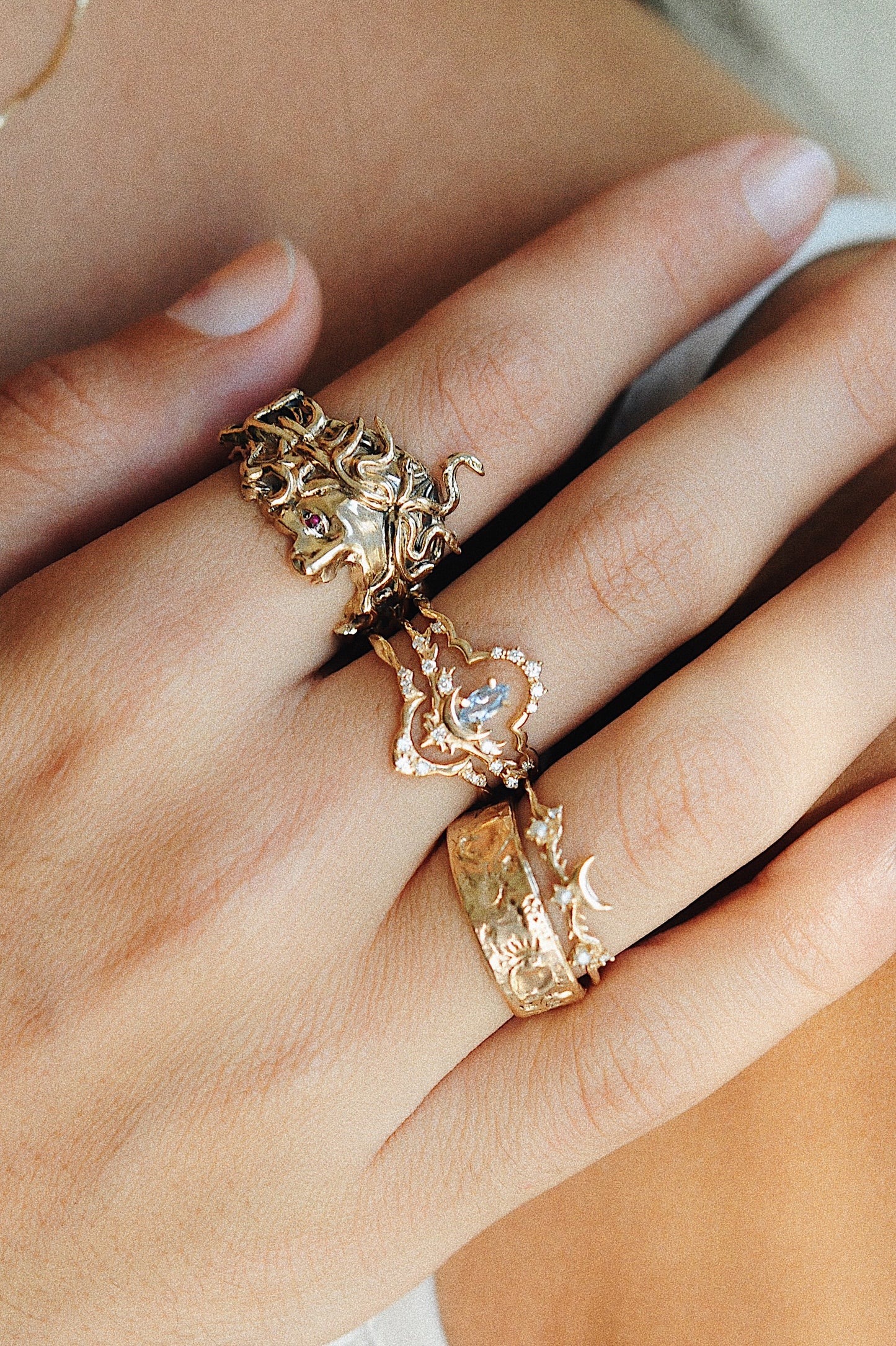 Sapphire Lvna Supreme Ring – Sofia Zakia Sapphire Lvna Supreme Ring – Sofia Zakia