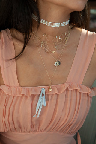 Collier Flare in the Dark