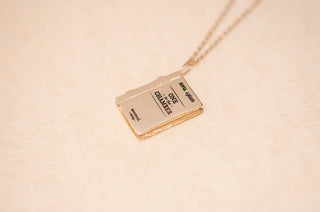 <em>Personnalisable</em> Collier Livre