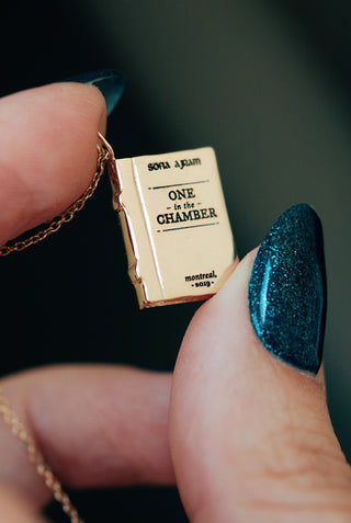 <em>Personnalisable</em> Collier Livre