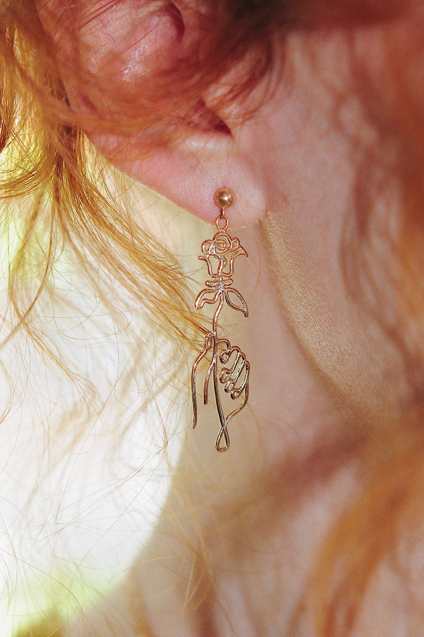 Boucles d'oreilles roses de Picasso