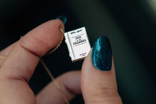 <em>Personnalisable</em> Collier Livre