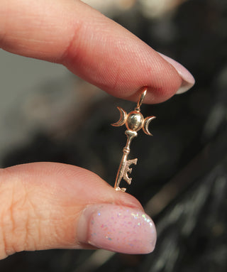 Hecate Key