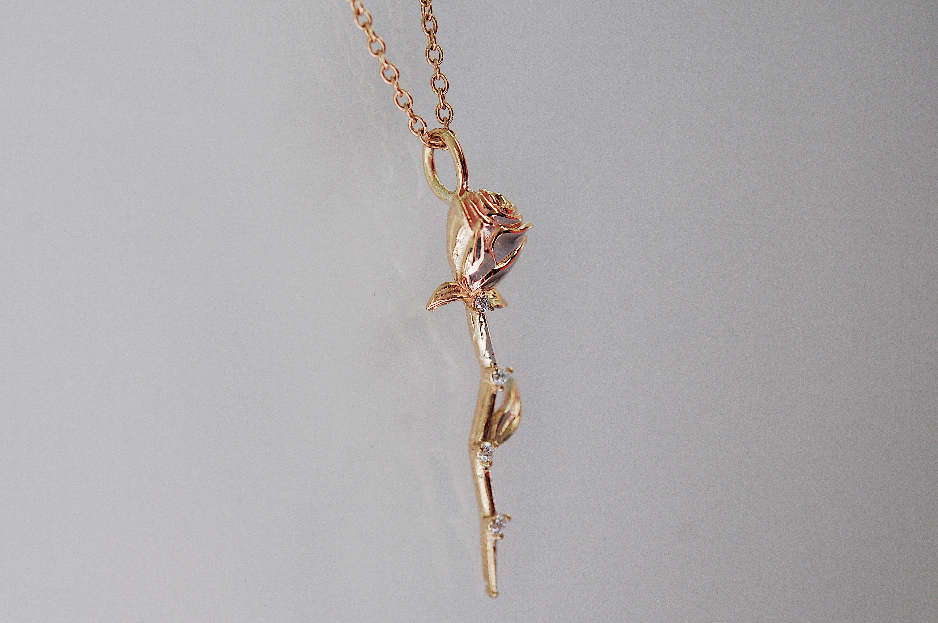 Yellow gold clearance rose necklace