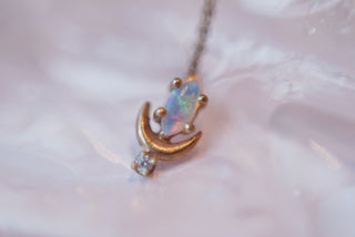 Collier Lvna