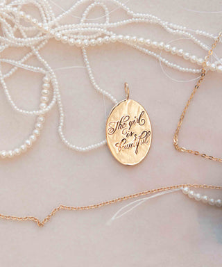 Collier Bélier écrit dans les étoiles